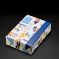 Verpackungsbeispiel vom Geschenkpapier Cannes, weiß/ dunkelblau - 60217;  Stichwörter: Geschenkpapier, Geschenkverpackung, Geschenkpapierrollen, ; 